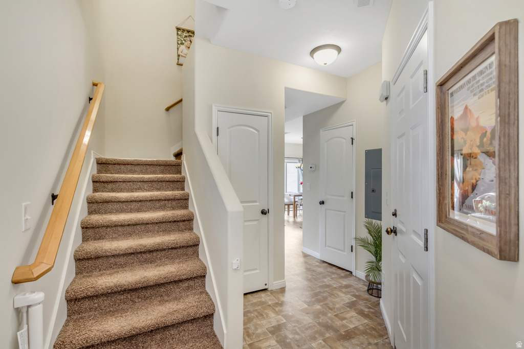 941 W VILLAGE BEND LN #M 1 Midvale, UT 84047