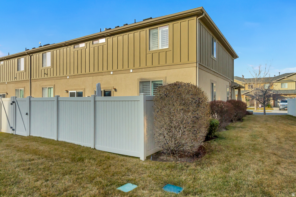 941 W VILLAGE BEND LN #M 1 Midvale, UT 84047