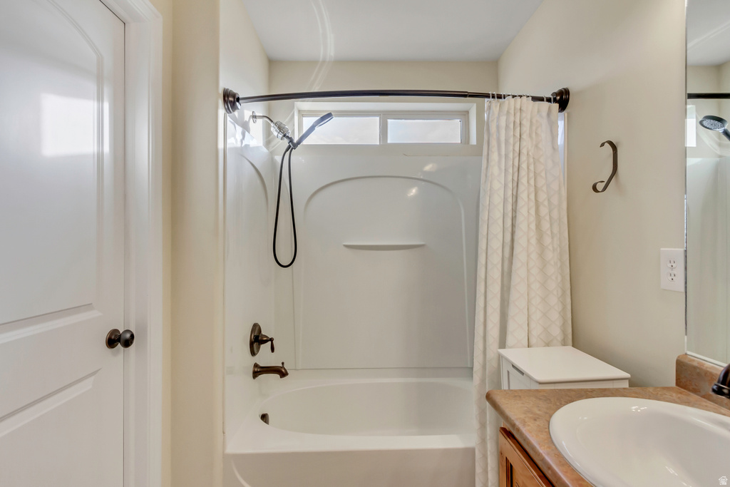 941 W VILLAGE BEND LN #M 1 Midvale, UT 84047