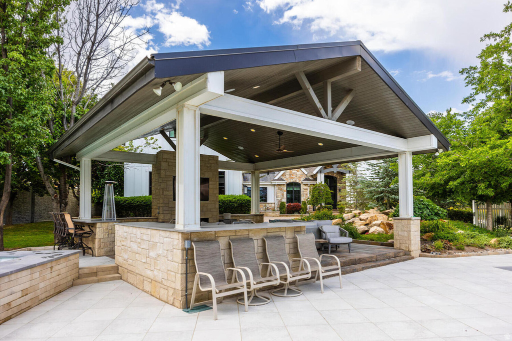 9456 S REDWOOD RD South Jordan, UT 84095