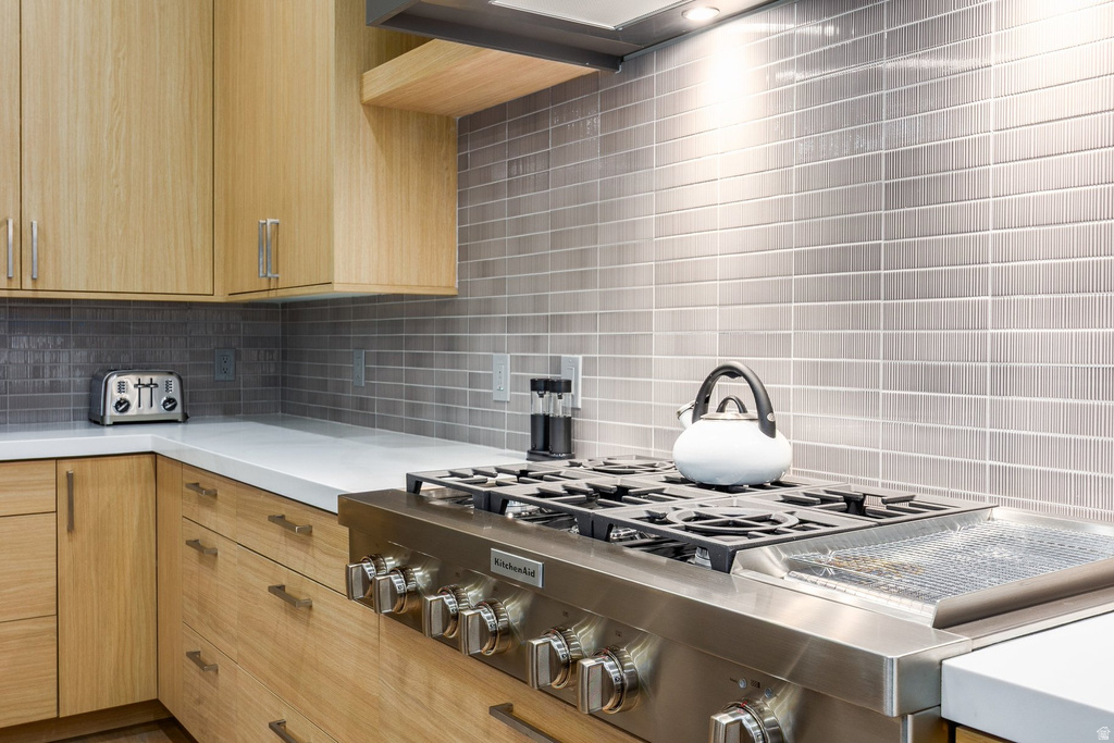 9456 S REDWOOD RD South Jordan, UT 84095