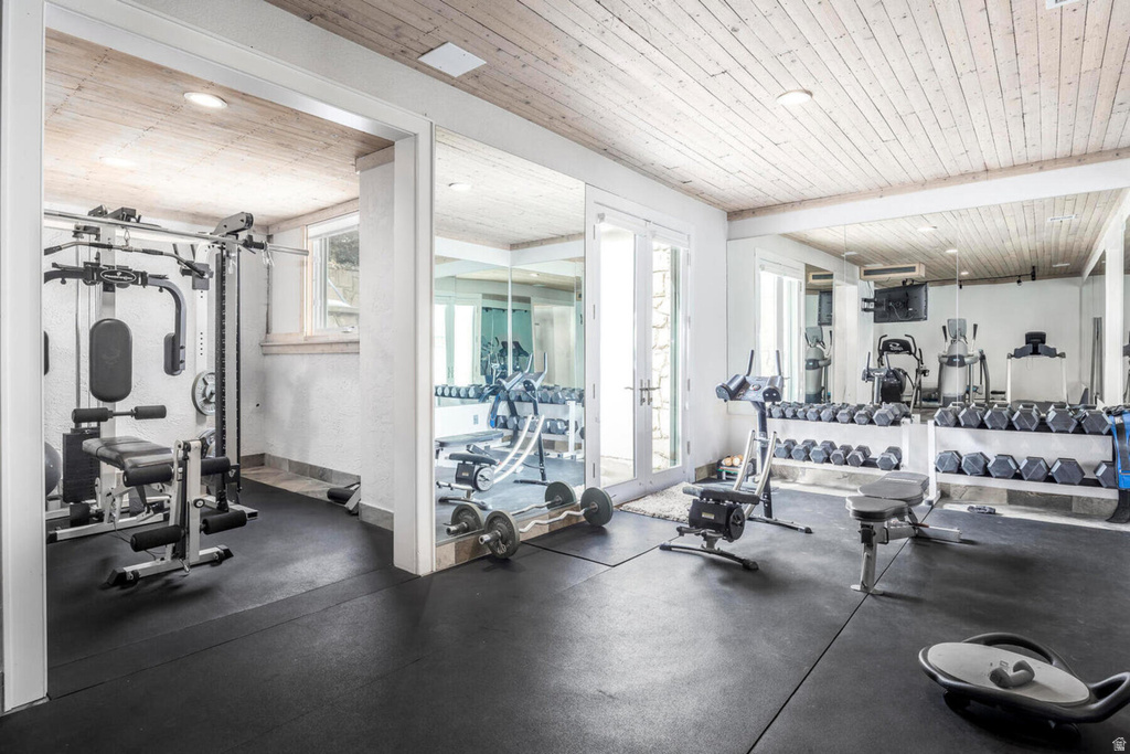 9456 S REDWOOD RD South Jordan, UT 84095