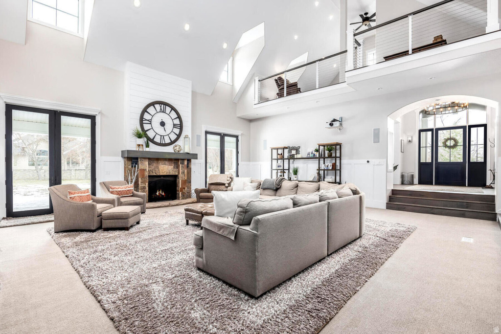 9456 S REDWOOD RD South Jordan, UT 84095