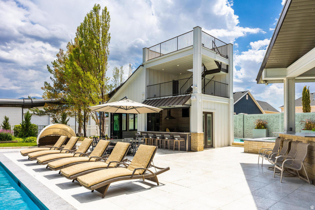 9456 S REDWOOD RD South Jordan, UT 84095