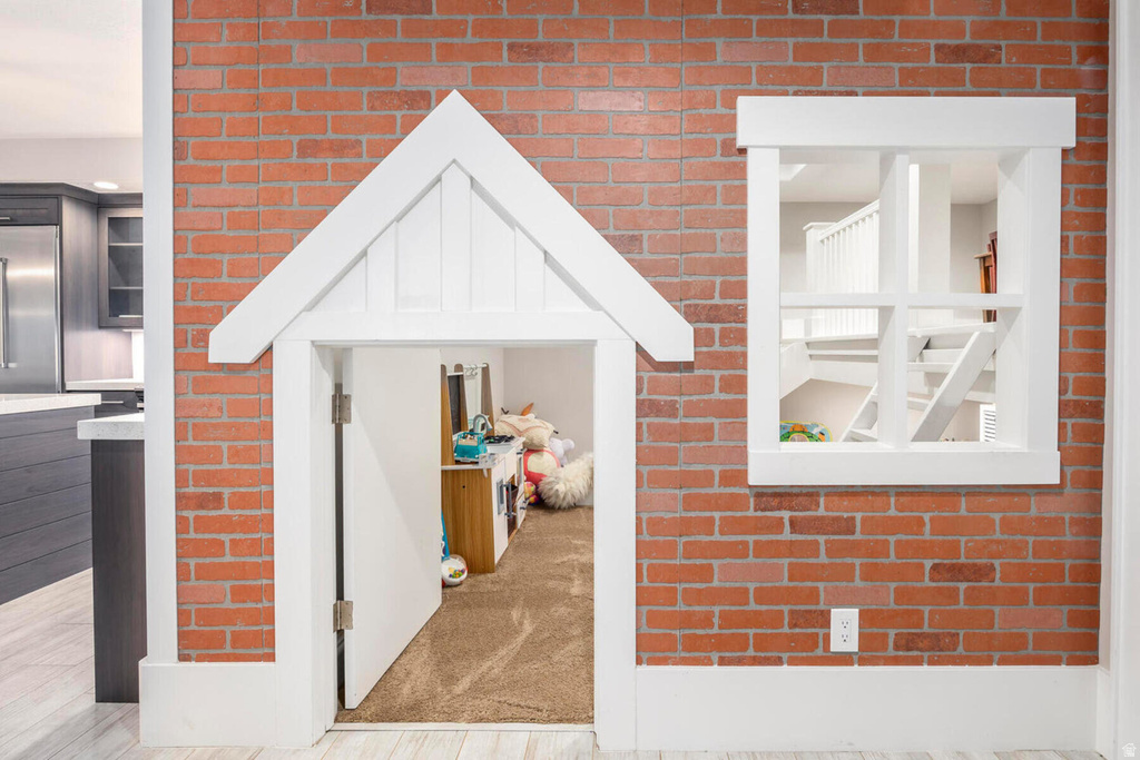 9456 S REDWOOD RD South Jordan, UT 84095