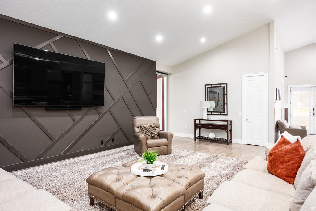 9456 S REDWOOD RD South Jordan, UT 84095