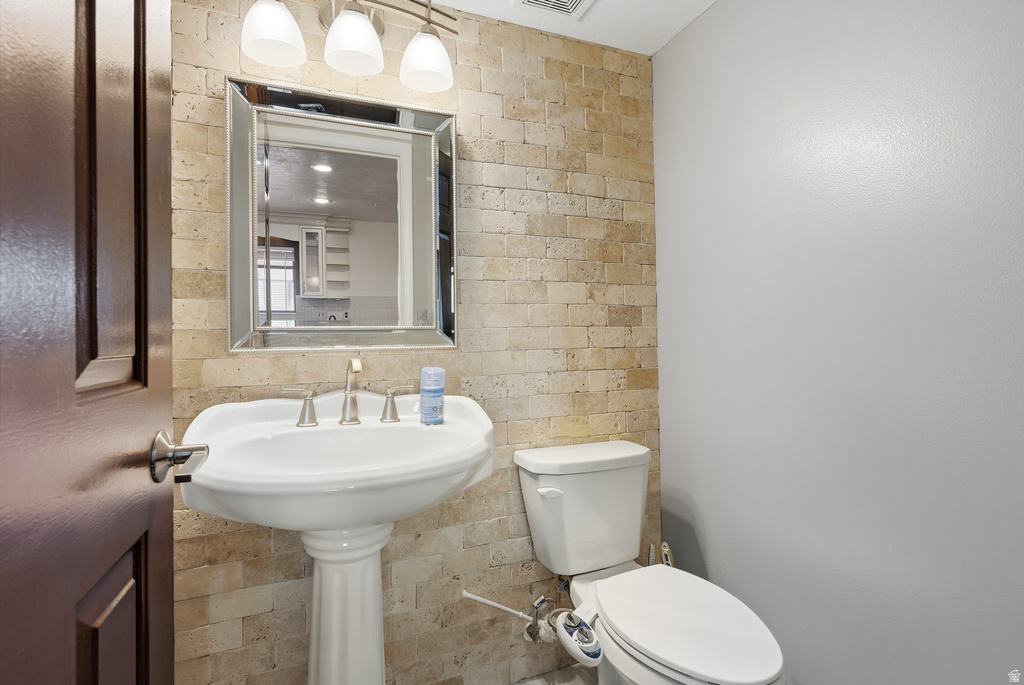 6423 S 1680 E Salt Lake City, UT 84121