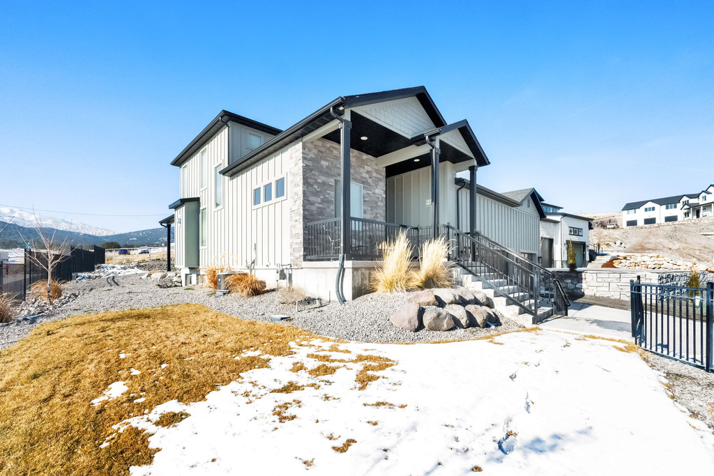 14368 S ROBINS NEST CIR Herriman, UT 84096