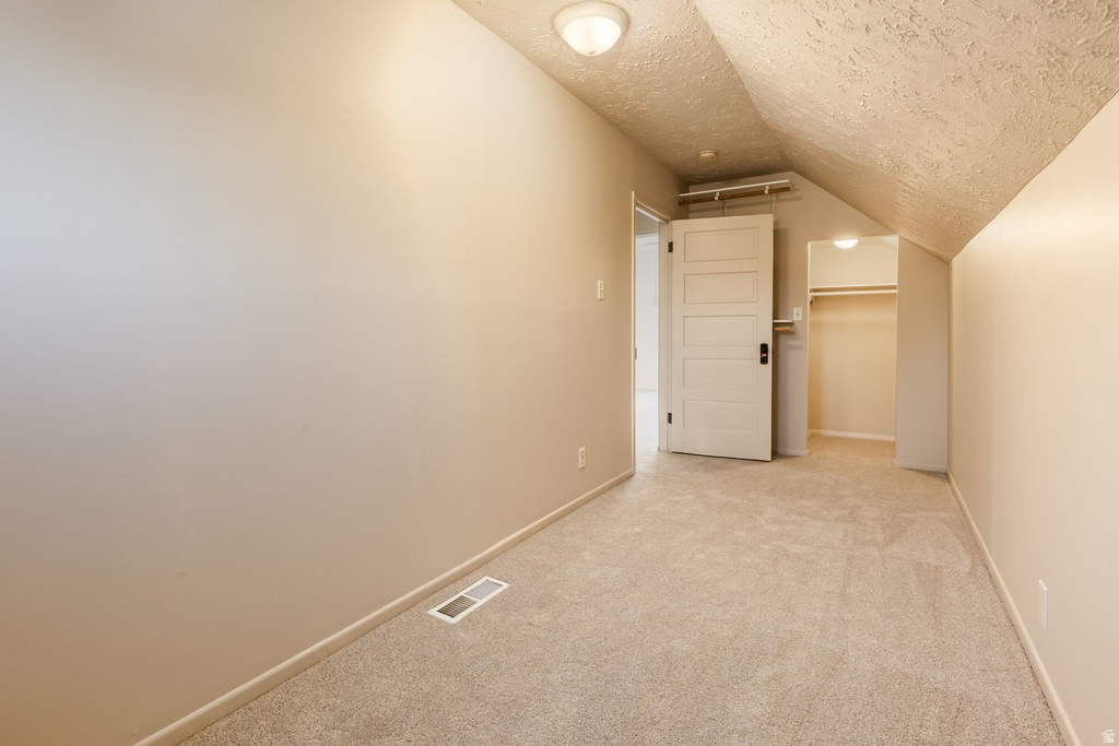 957 S LAKE ST Salt Lake City, UT 84105