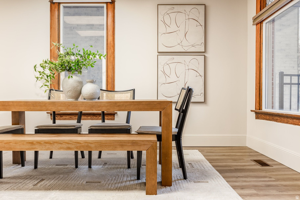 957 S LAKE ST Salt Lake City, UT 84105