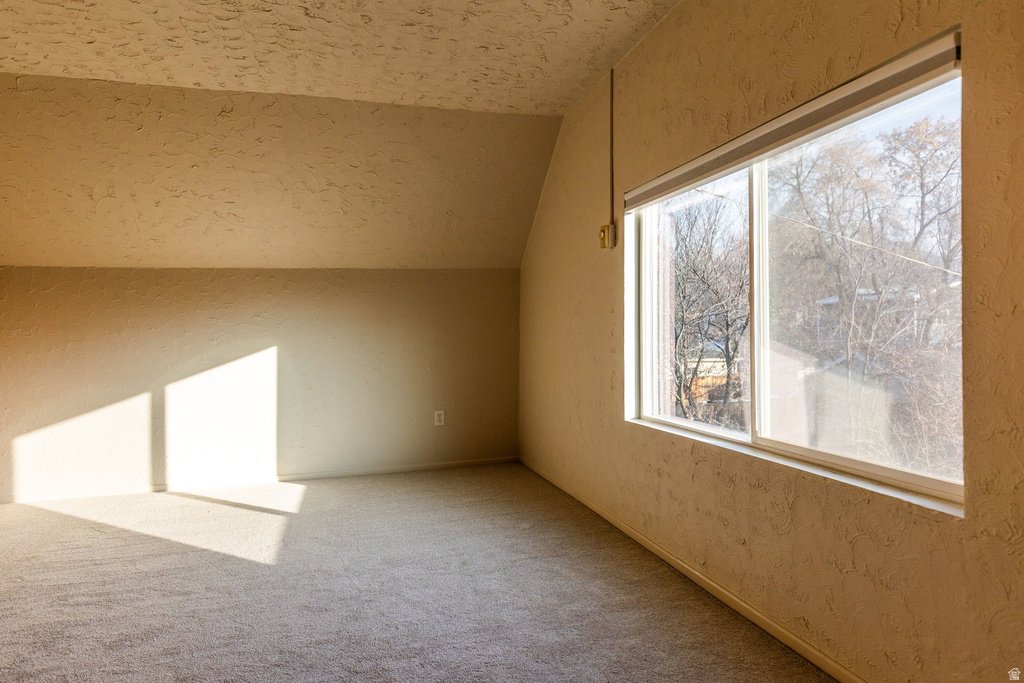 957 S LAKE ST Salt Lake City, UT 84105