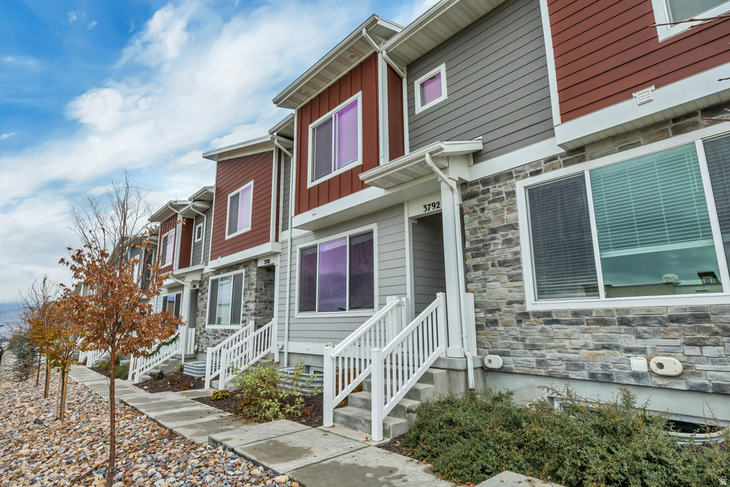 3792 W PURE NIRVANA LN Herriman, UT 84096