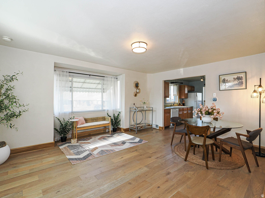 603 E WILSON AVE Salt Lake City, UT 84105