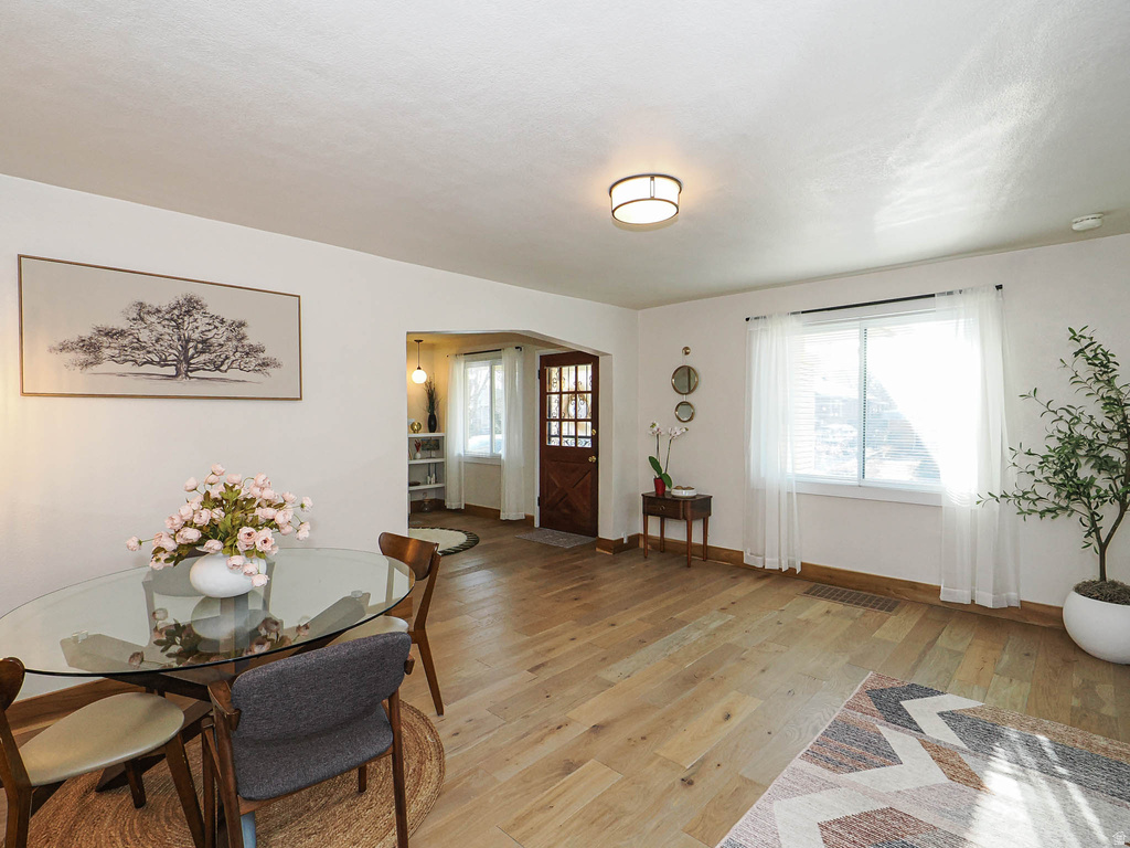 603 E WILSON AVE Salt Lake City, UT 84105