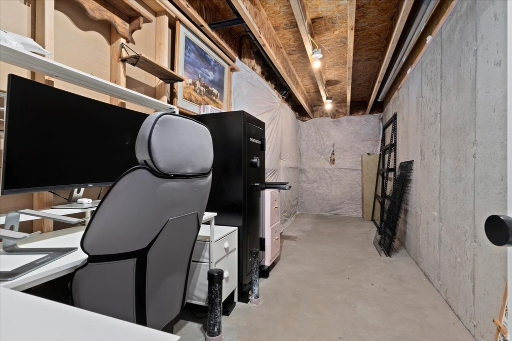 8112 N CLYDESDALE DR Eagle Mountain, UT 84005