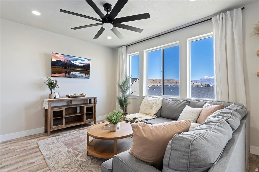 8112 N CLYDESDALE DR Eagle Mountain, UT 84005