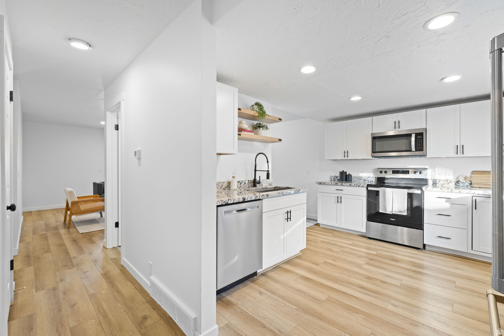 7265 S 1950 E #14 Cottonwood Heights, UT 84121