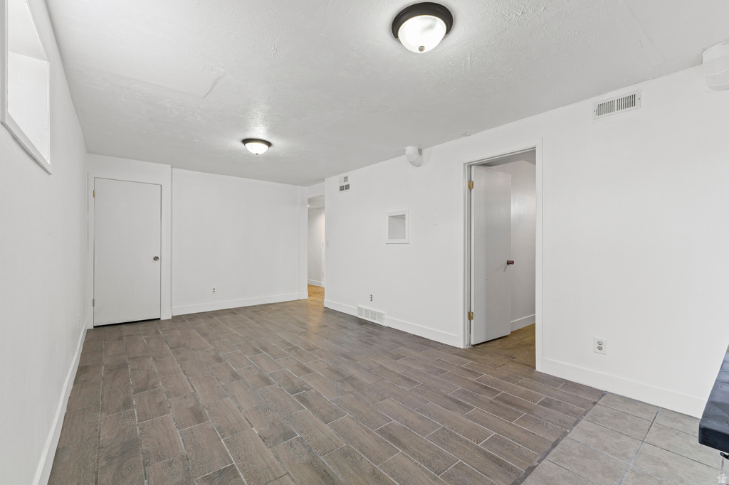 195 N 800 W Cleveland, UT 84518