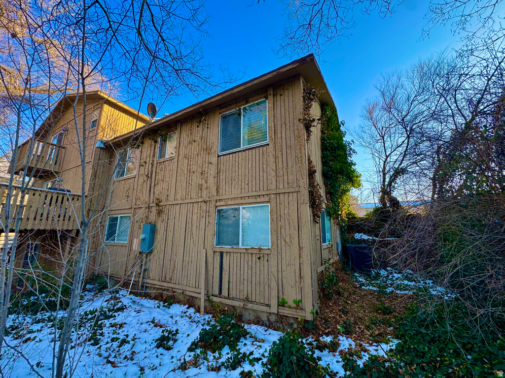 2809 WILLOW HILLS DR Sandy, UT 84093