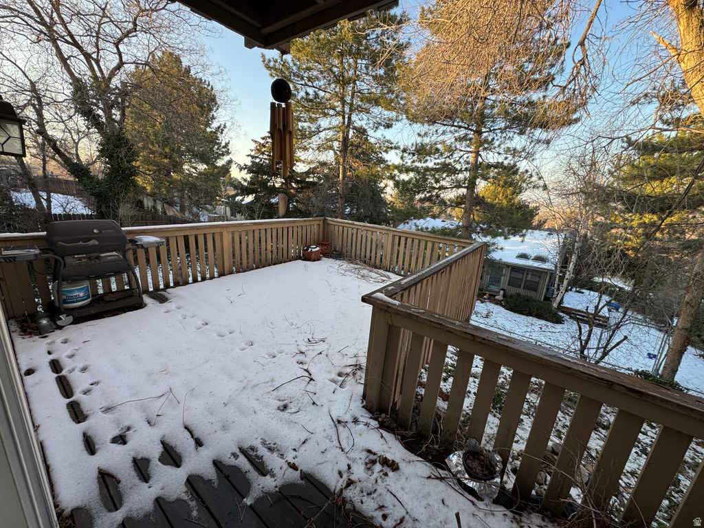 2809 WILLOW HILLS DR Sandy, UT 84093