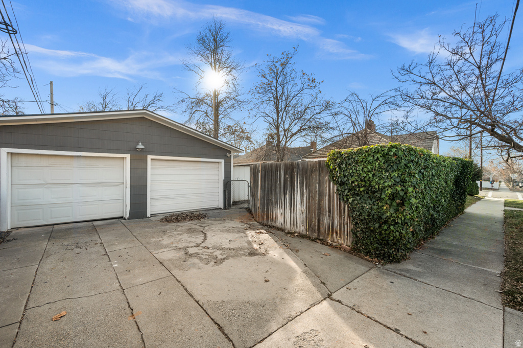 1897 S 1500 E Salt Lake City, UT 84105