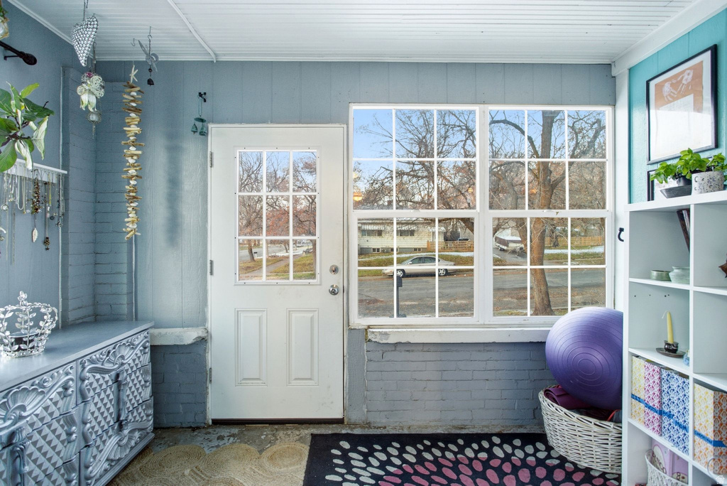 1103 E OAK ST Ogden, UT 84401