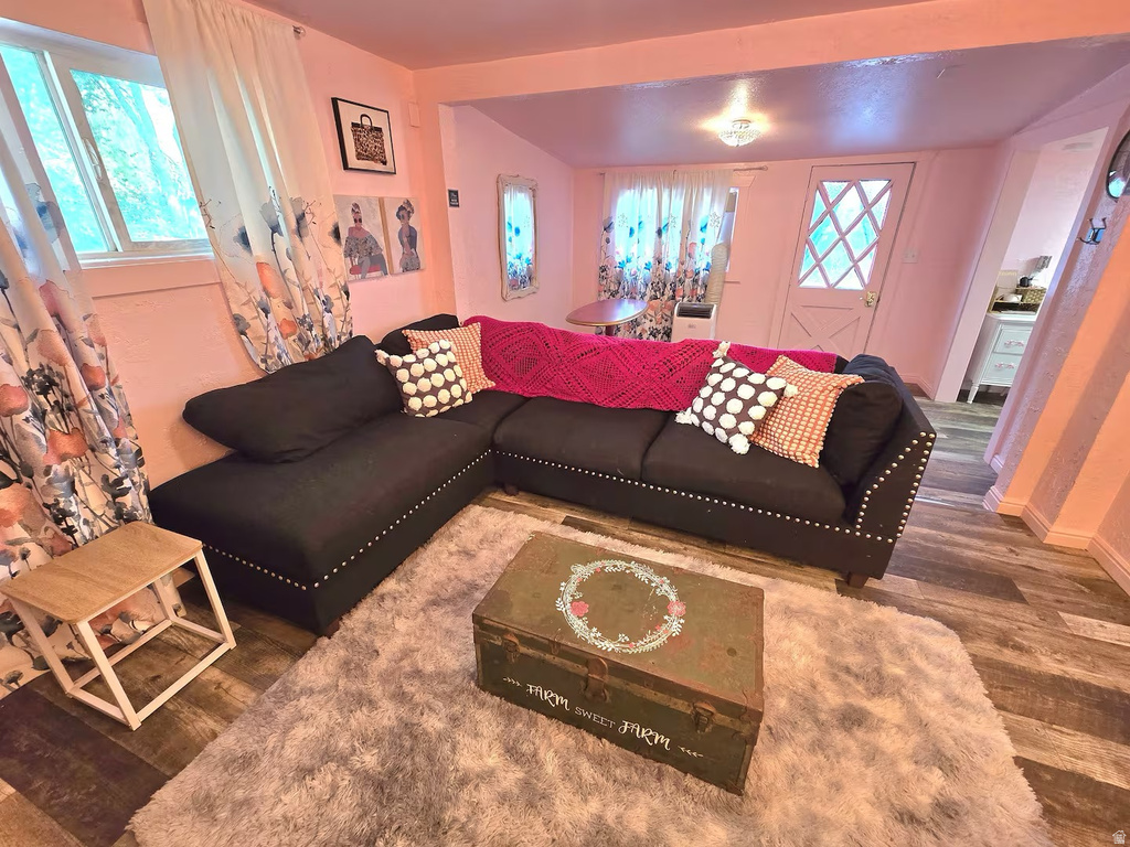 1103 E OAK ST Ogden, UT 84401