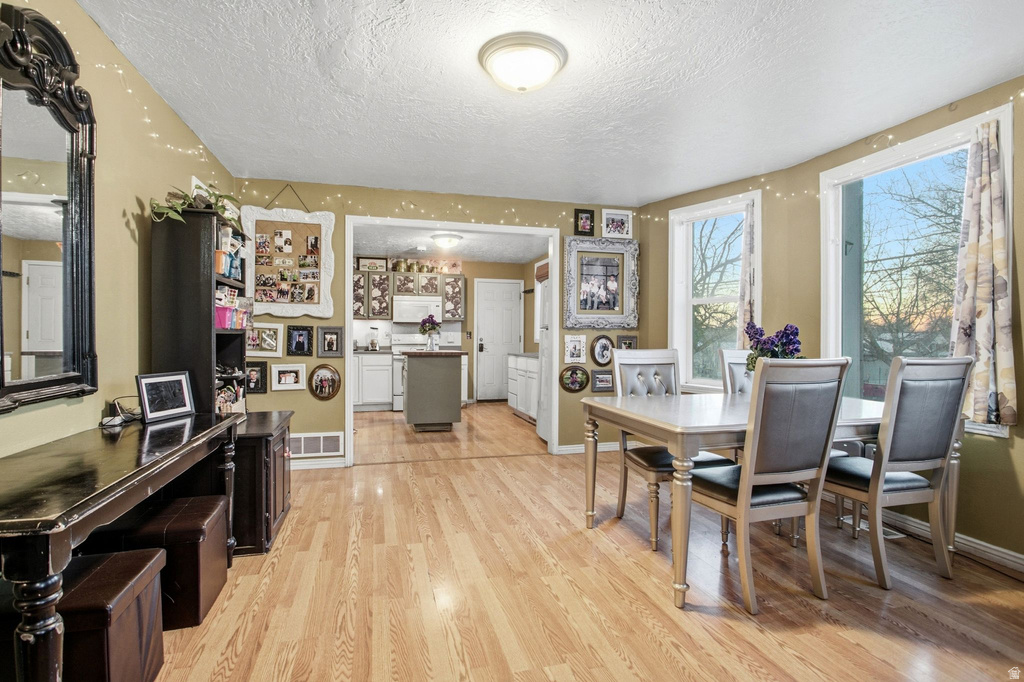 1103 E OAK ST Ogden, UT 84401