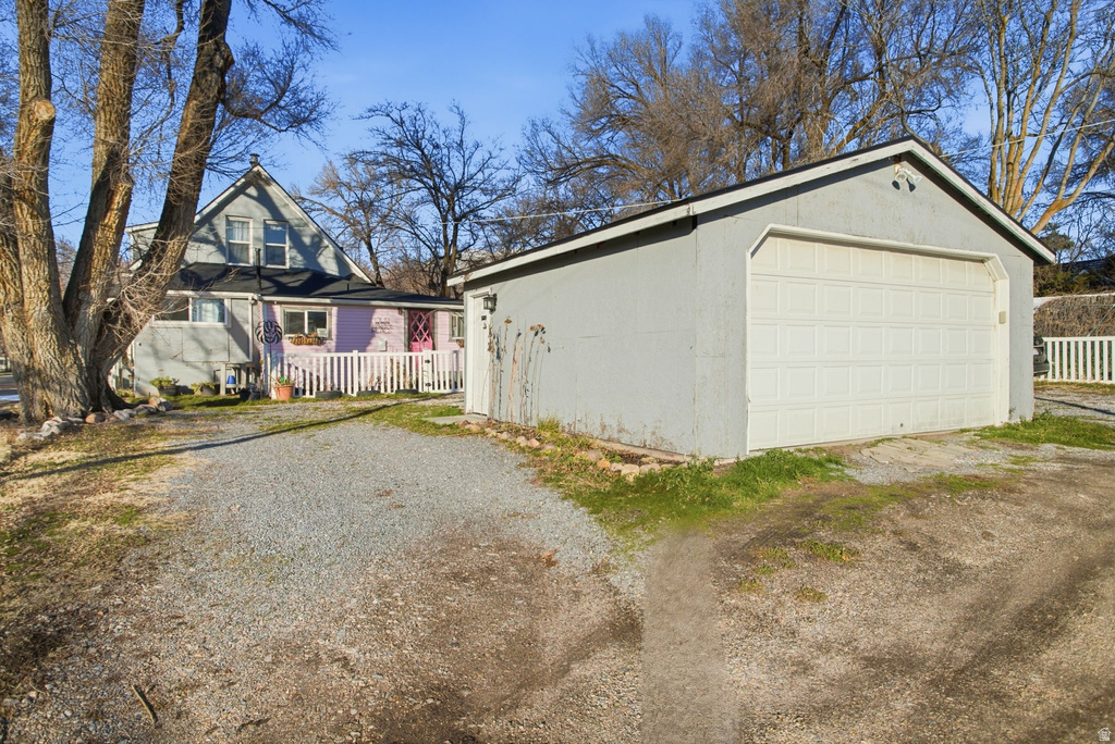 1103 E OAK ST Ogden, UT 84401