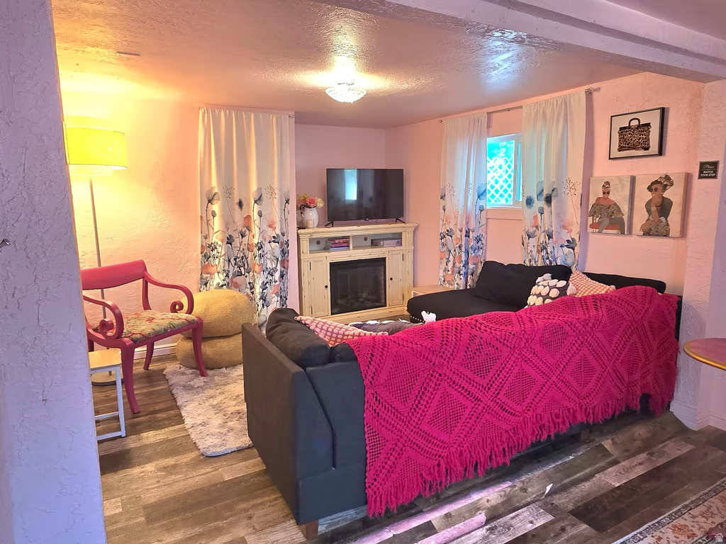 1103 E OAK ST Ogden, UT 84401