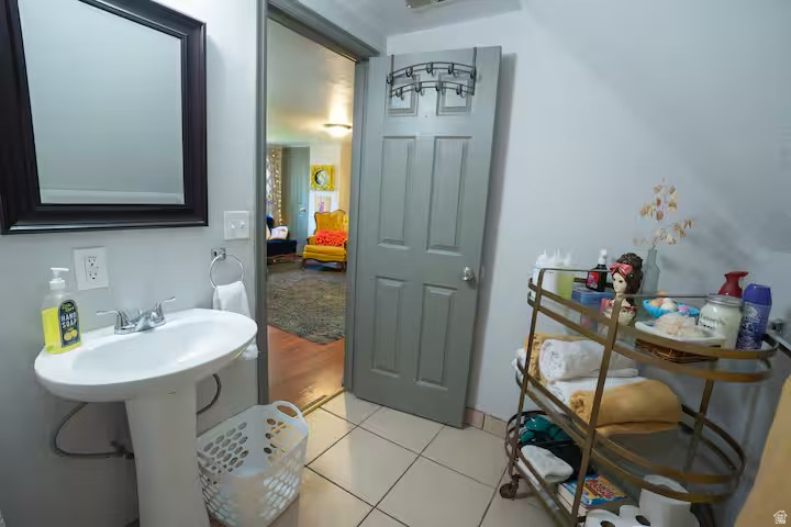 1103 E OAK ST Ogden, UT 84401