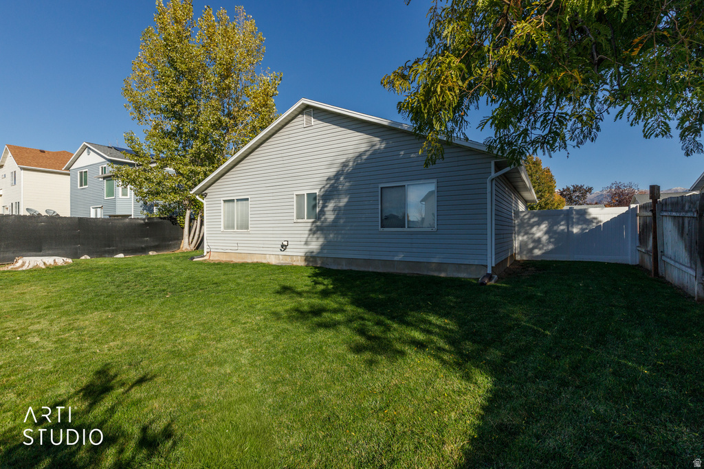 1961 S 100 W Clearfield, UT 84015