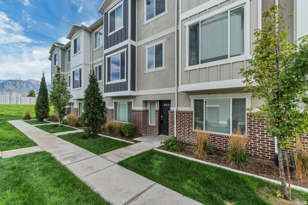 1899 S 1030 W Orem, UT 84058