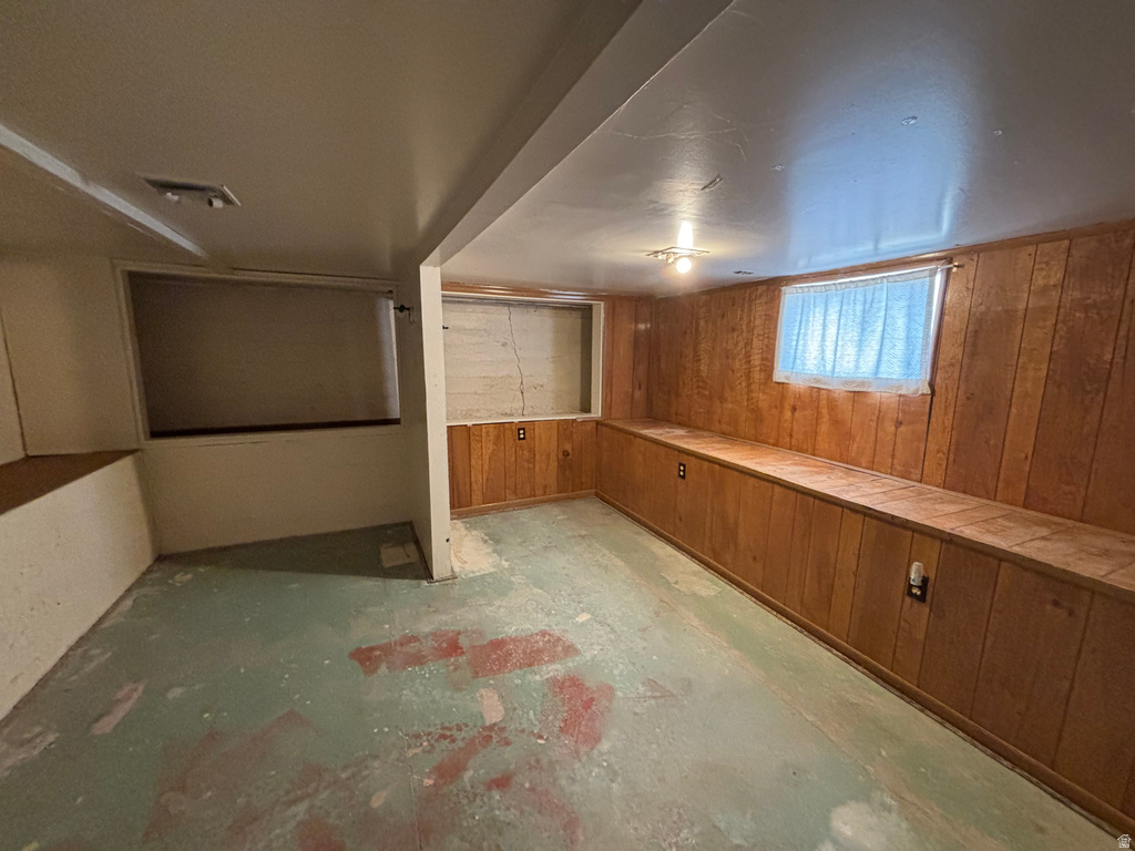 37 E CLARK ST Grantsville, UT 84029