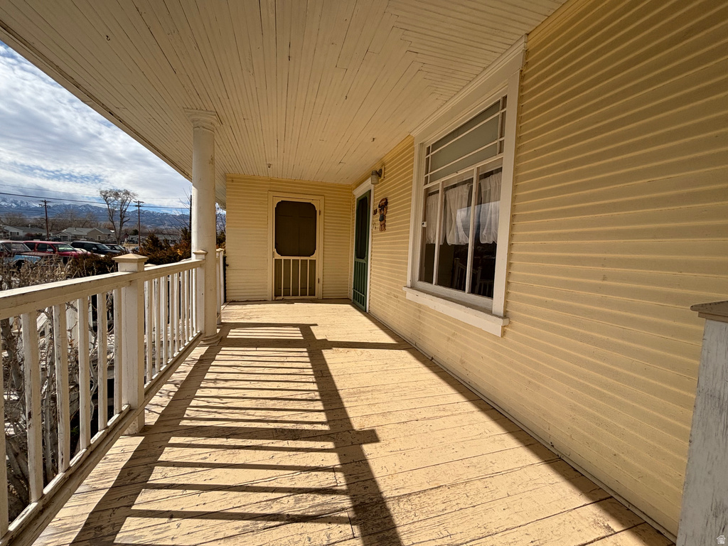 37 E CLARK ST Grantsville, UT 84029