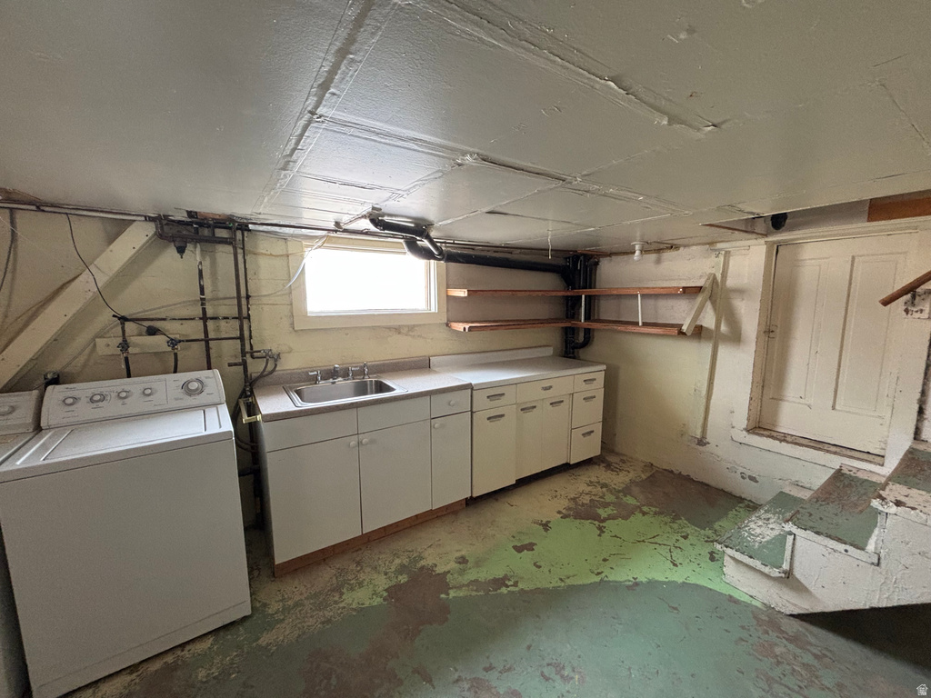 37 E CLARK ST Grantsville, UT 84029