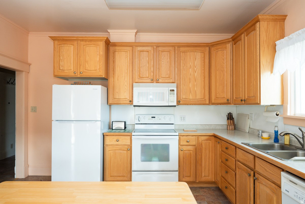 37 E CLARK ST Grantsville, UT 84029