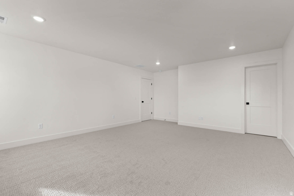 2237 E PARKSIDE CIR South Ogden, UT 84403