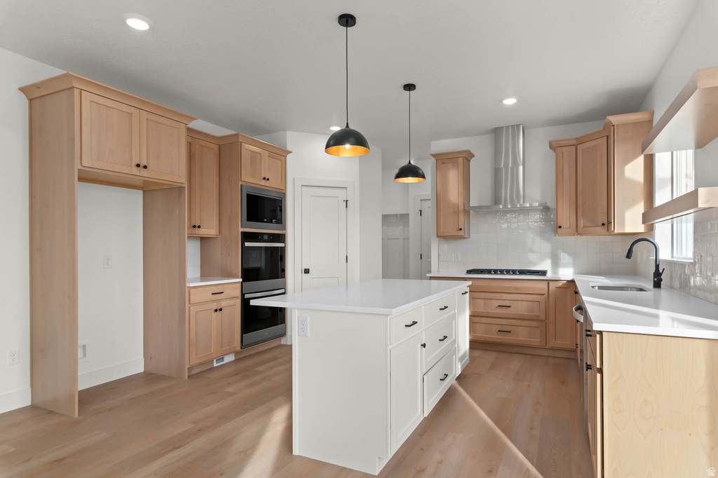 2237 E PARKSIDE CIR South Ogden, UT 84403