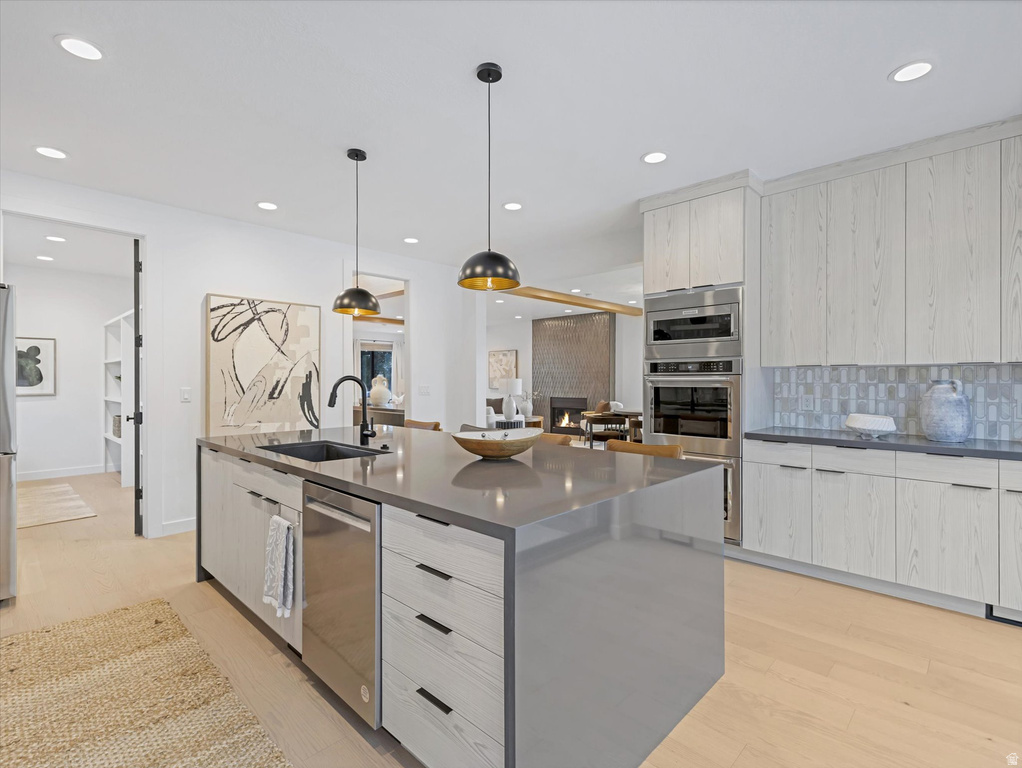 2215 E 3205 S Millcreek, UT 84109