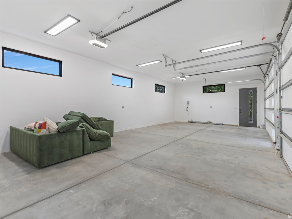 2215 E 3205 S Millcreek, UT 84109