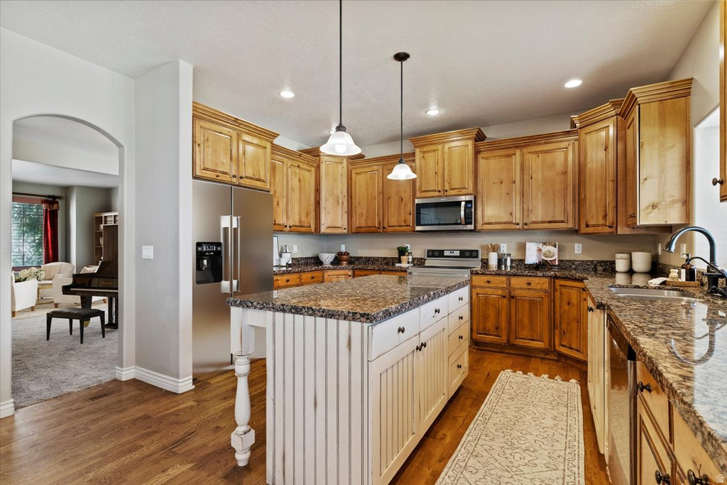 794 S 700 W Layton, UT 84041