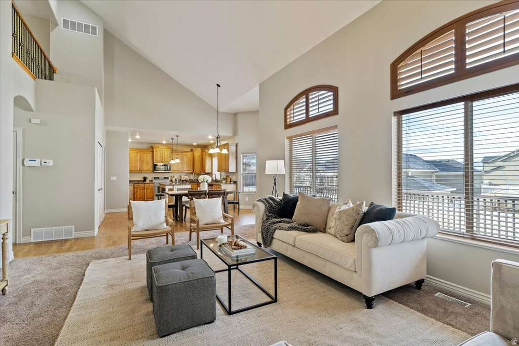 794 S 700 W Layton, UT 84041