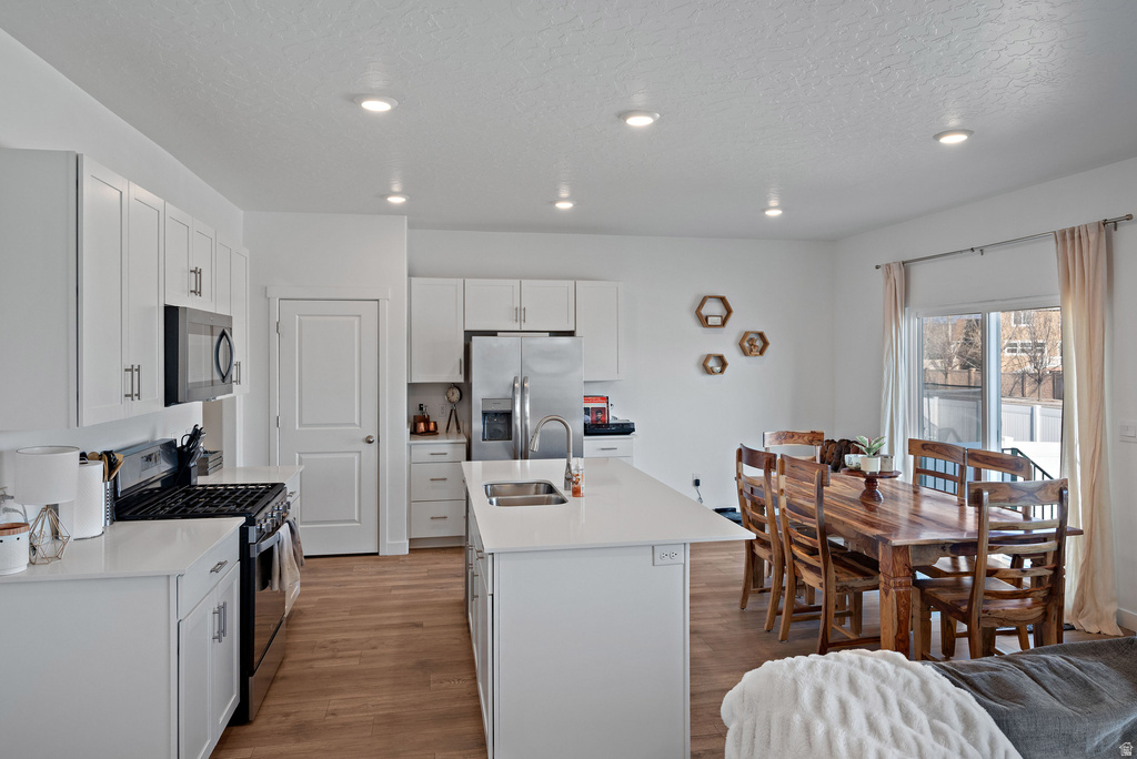 452 N COMMODORE LN Saratoga Springs, UT 84045