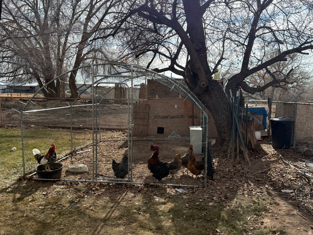 1961 COVE RD Roosevelt, UT 84066