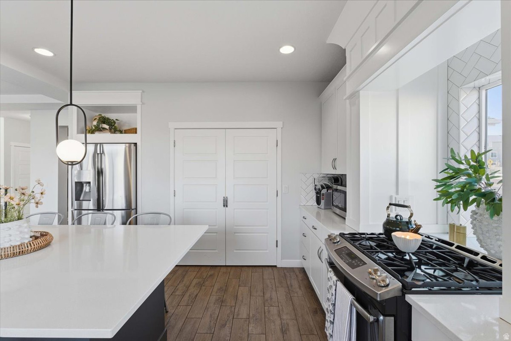 4384 W LOWER MEADOW DR Herriman, UT 84096