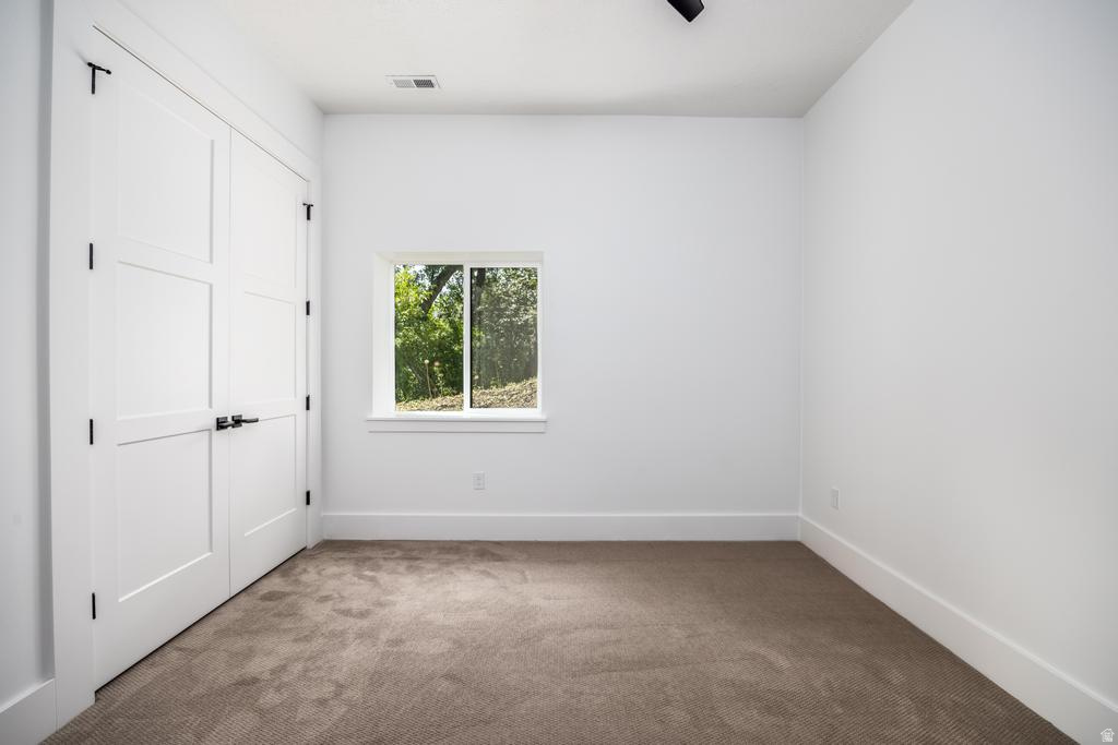 1668 E FOREST HILLS DR Millcreek, UT 84106