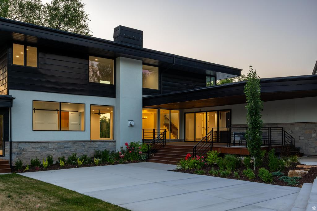 1668 E FOREST HILLS DR Millcreek, UT 84106