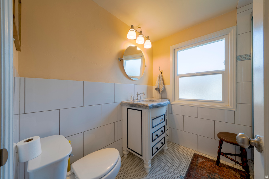 2553 S CHADWICK DR Salt Lake City, UT 84106