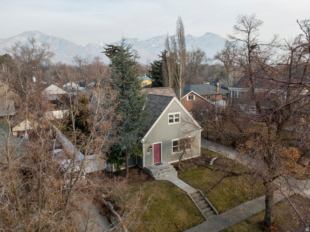 2553 S CHADWICK DR Salt Lake City, UT 84106